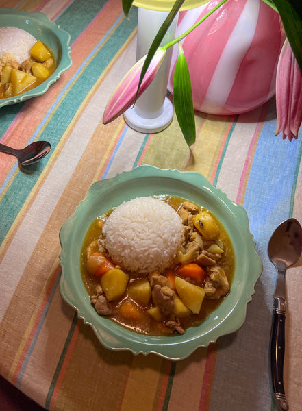 Japanese Chicken Curry with Rice (Kare Raisu, カレーライス)